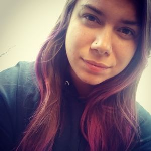 Meet your Posher, Esther